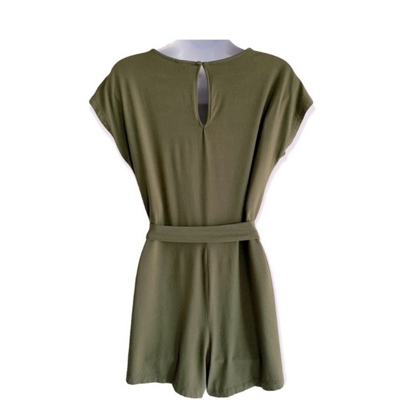 Old Navy RomperSz S - Picture 4 of 6